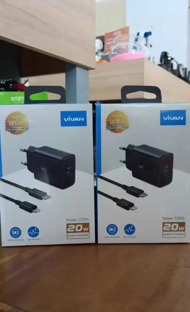 SET CHARGER LIGHTNING