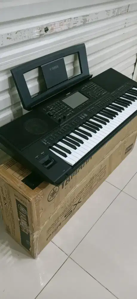 keyboard Yamaha PSR SX 900
