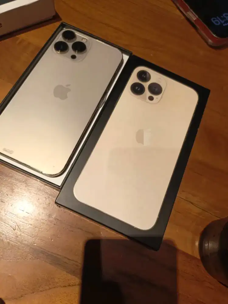 iPhone 13 pro max 128 GB Silver ex-iBox