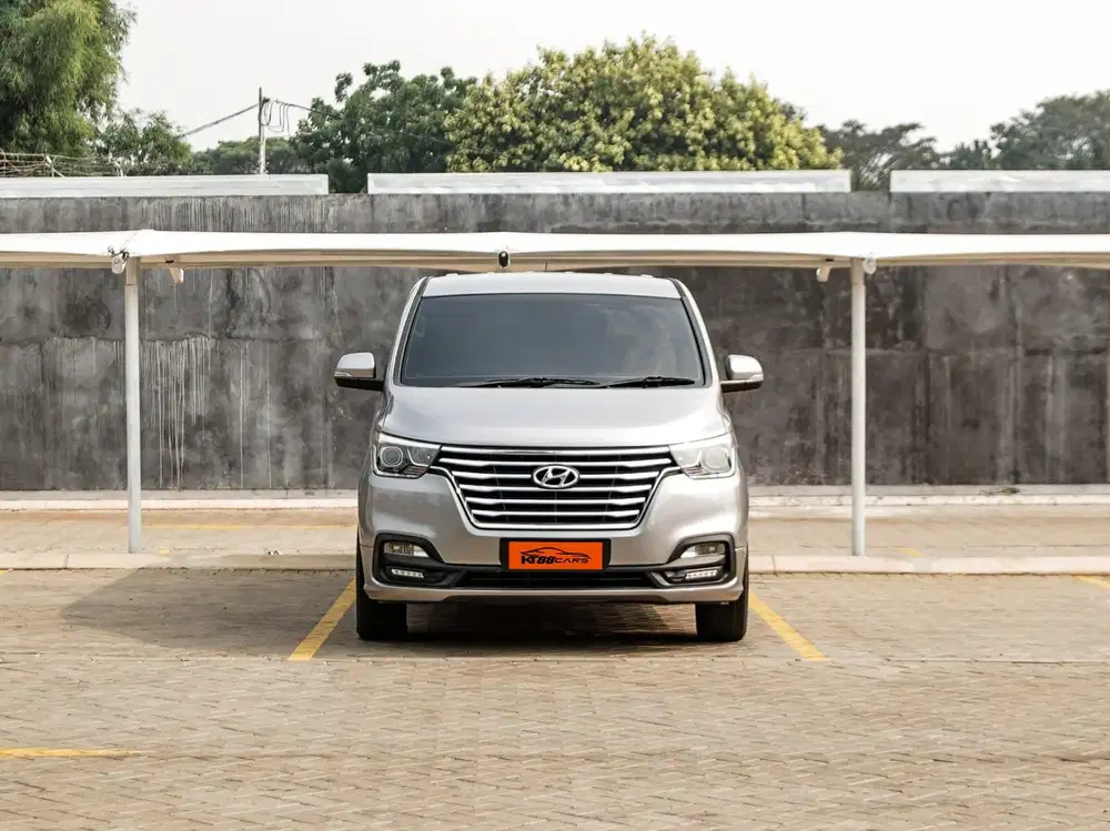 HYUNDAI H1 H-1 ROYAL BENSIN FACELIFT AT 2018