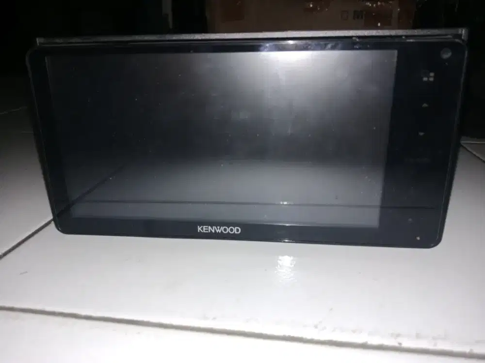 Head unit kenwood