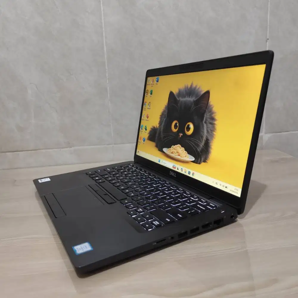 Laptop Dell Latitude 5400 Intel Core i5 8th Mulus Backlight