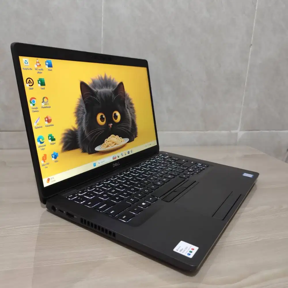 Laptop Dell Latitude 5400 Intel Core i5 8th Mulus Backlight