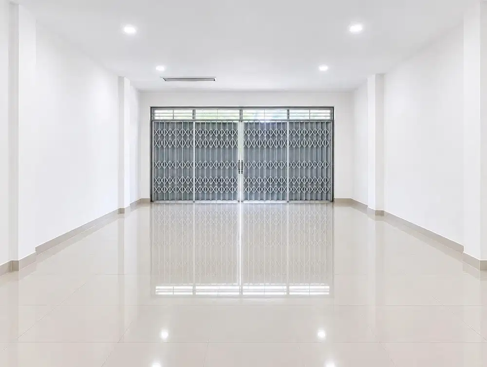 Dijual 2ruko hadap jalan Besar meditrania