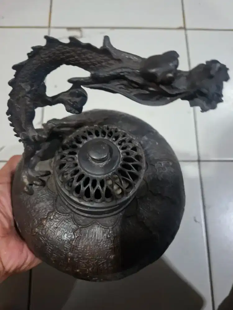Tempat dupa bahan kuningan