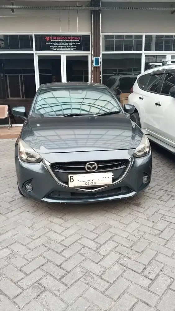 Mazda 2 skyactive
