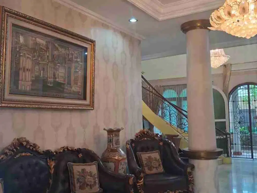 Di Jual Murah Rumah Mewah siap Huni di komplek Patra Puri Cibubur Jakarta Timur