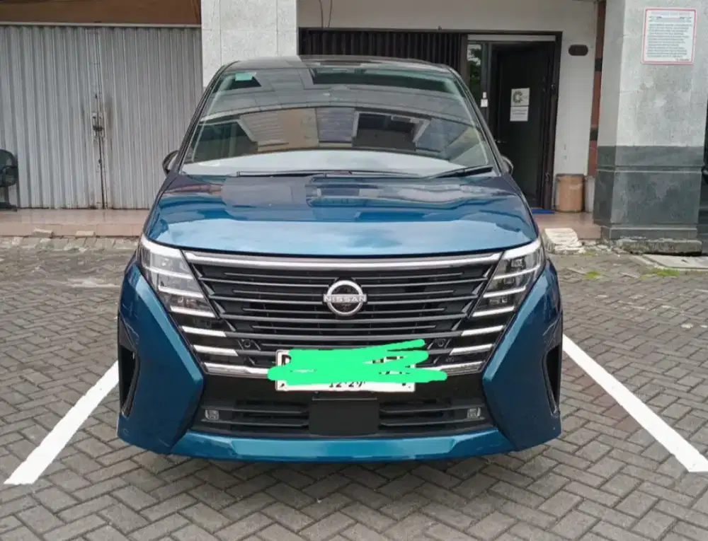 Di jual nissan serena HWS E power