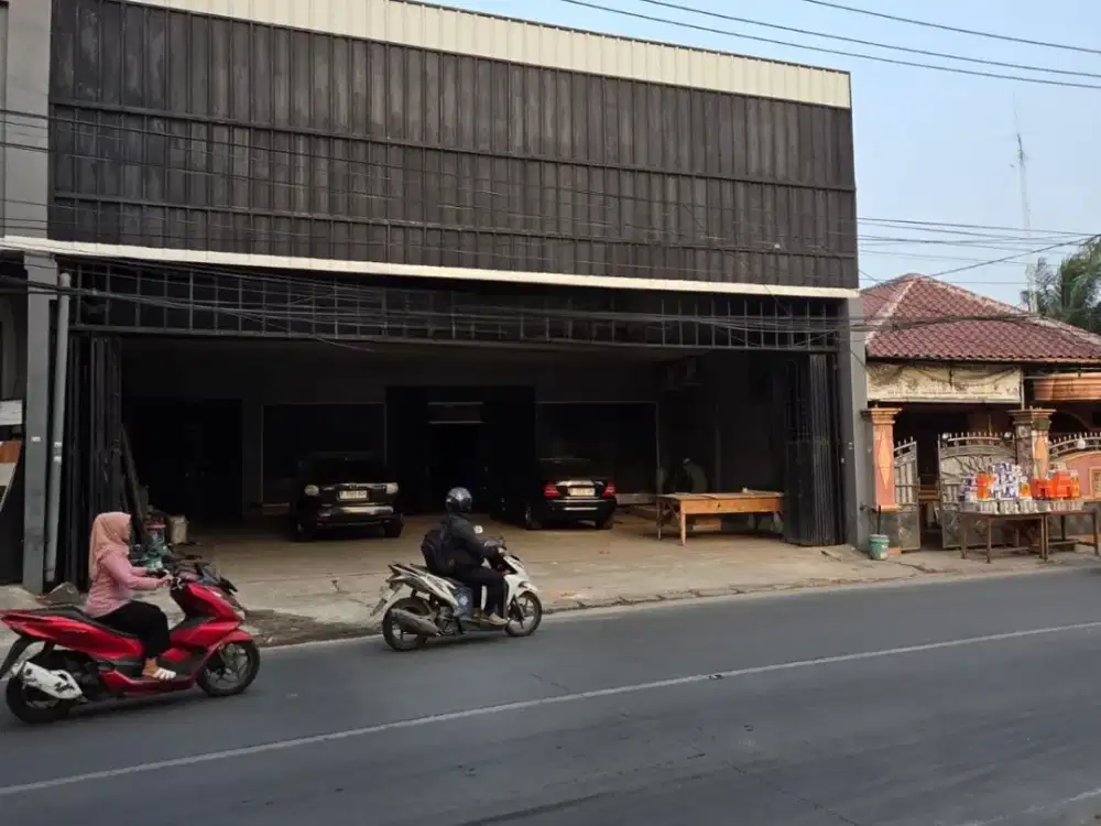 DISEWAKAN GEDUNG 2 LANTAI – LOKASI STRATEGIS KALIDERES, JAKARTA BARAT