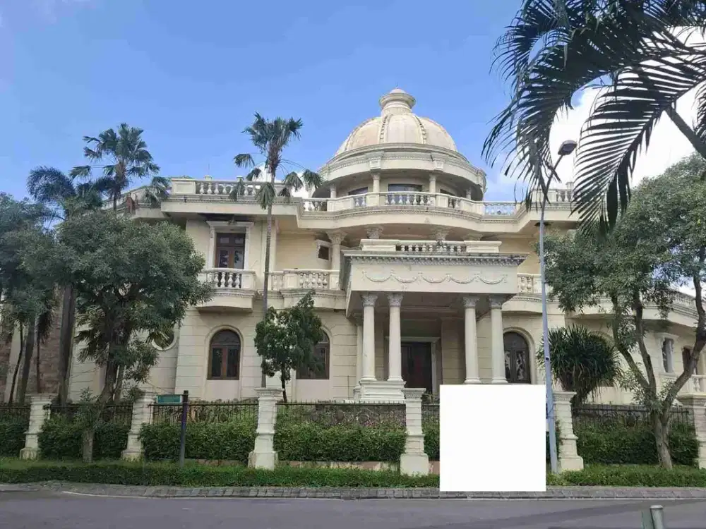 Dijual Rumah Mewah Raya Golf Citraland Surabaya
