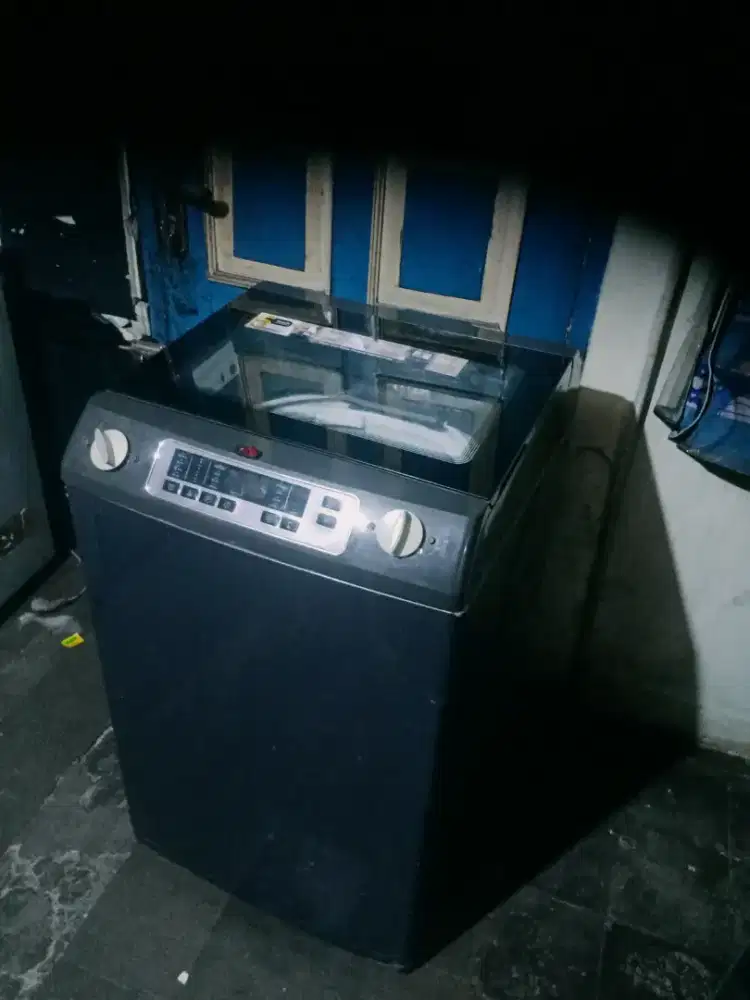 Jual Mesin cuci Polytron zero matic laguna 8kg digital Uda di manual