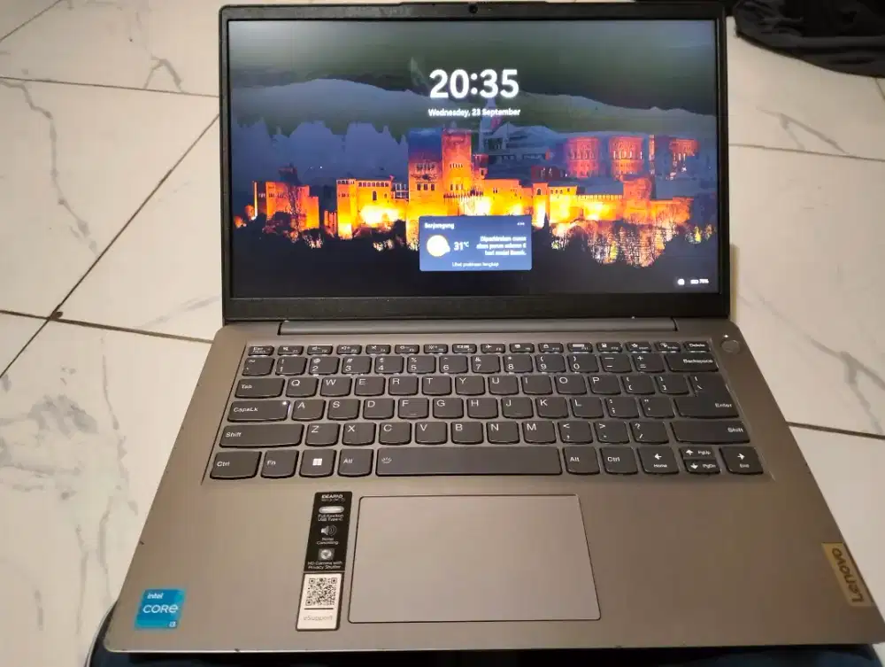 Lenovo IP 3 141AU7