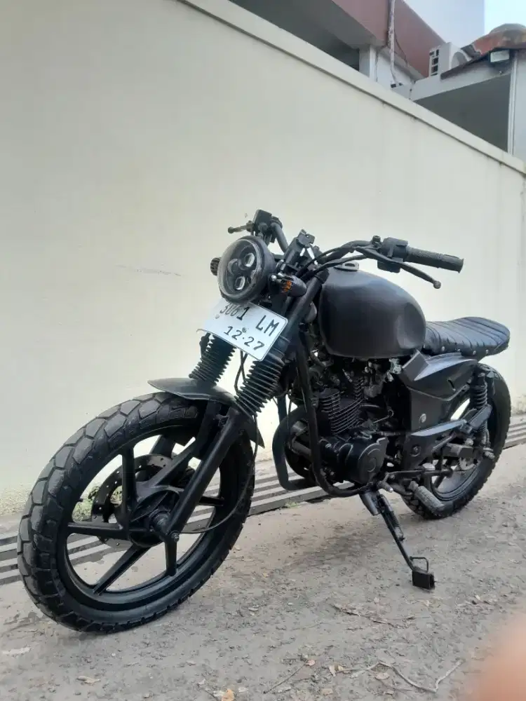 Custom Scrambler pulsar 180 cc siap gas ban Maxxis Tebal body MULUS