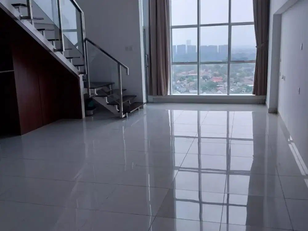 Office 2 Lantai Roseville SOHO Luas 106sqm Semi Furnish - Fasilitas Lengkap Setara Hotel Bintang 5