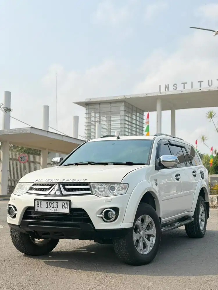 Pajero Dakar Sport VGT 4x2 AT 2014