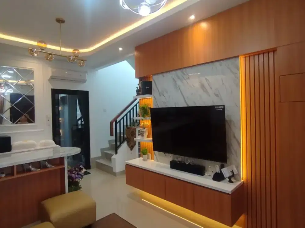 Rumah FF Siap Huni Baru Jual Cepat Green Lake View Cimanggis