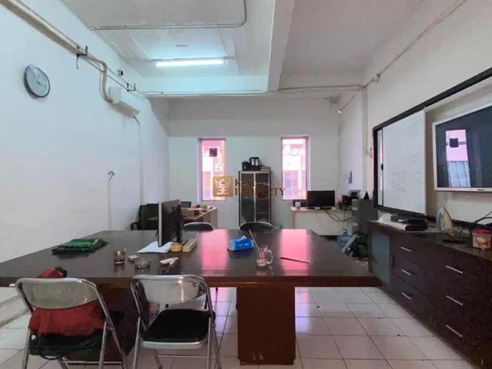 Akses Mudah Jual Ruko 3 Lt. Unfurnished di Puri Deltamas Bandengan Akses ke Bandara Soekarno-Hatta, Pelabuhan Tanjung Priok, Pintu Tol,