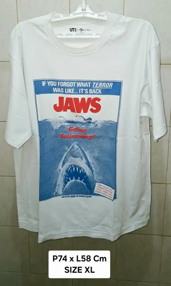 KAOS UNIQLO ORIGINAL (OFFICIAL STORE)