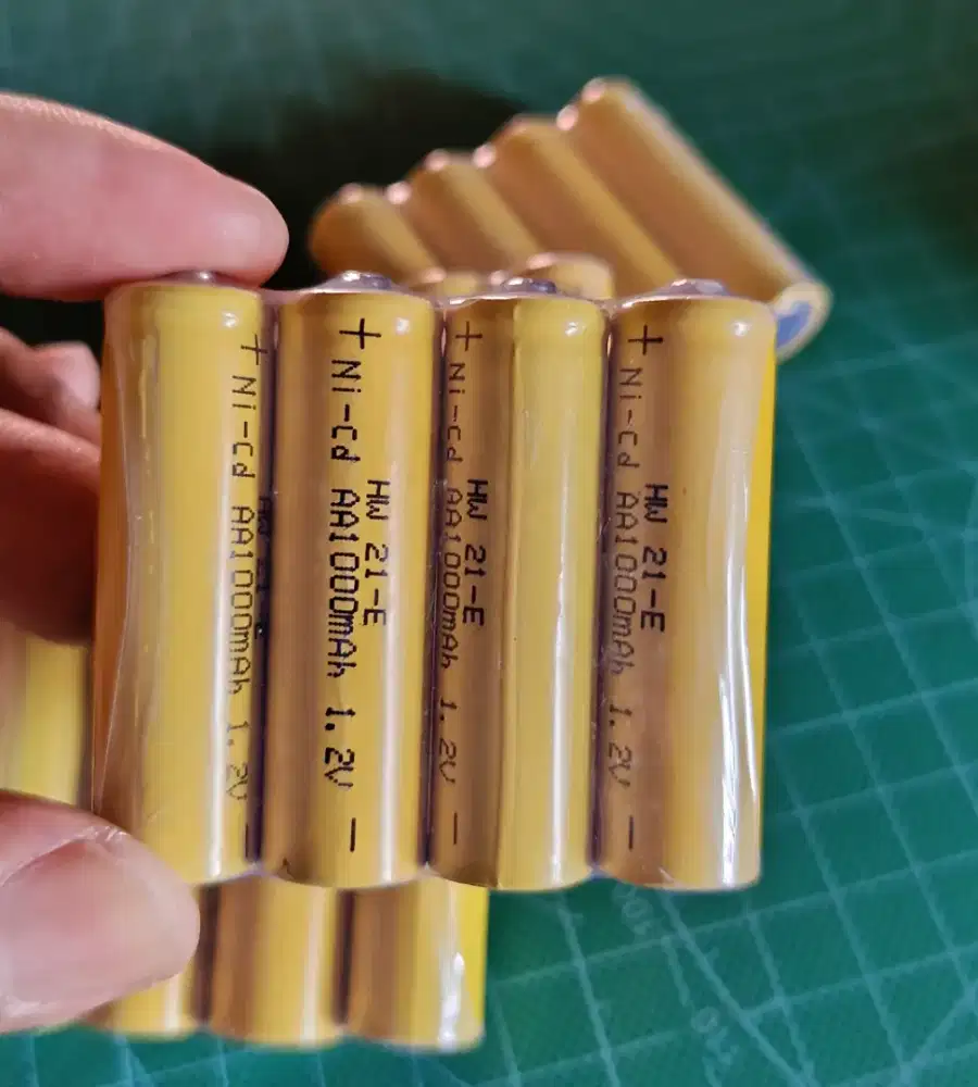batrai AA isi 4 1000mah 1.2v mainan anak