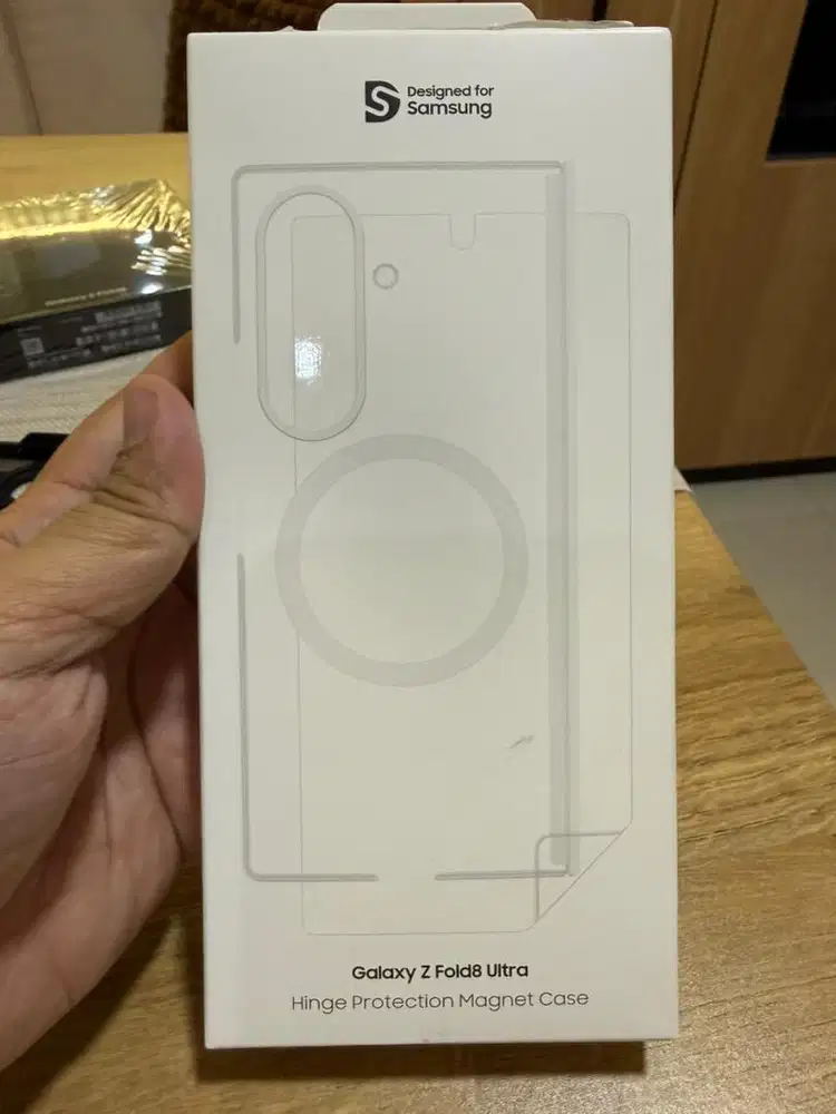 Casing Galaxy Z Fold 8 Ultra
