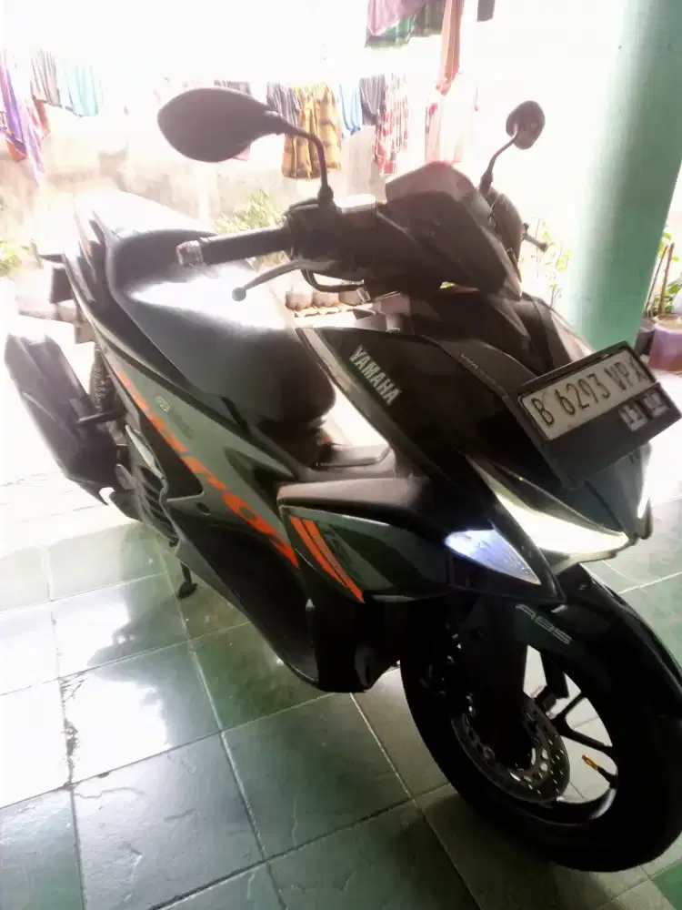 Dijual Aerox 2018 surat lengkap pajak 2023 kaleng 2025 mesin adem Alus