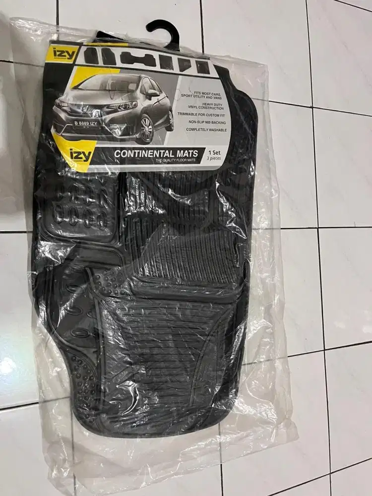 Karpet karet mobil universal