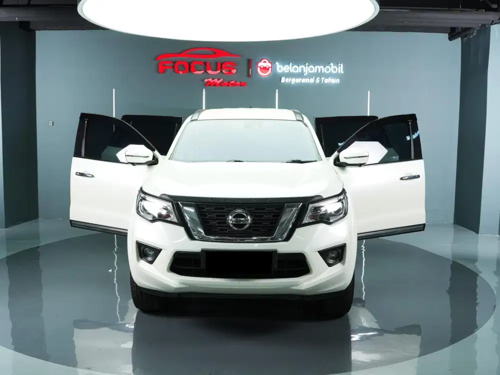 Nissan terra vl matic 2018 putih diesel