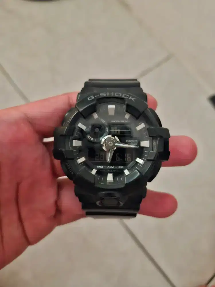 Casio G-Shock GA-700