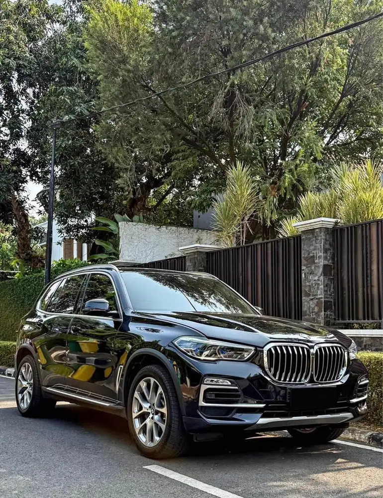 BMW X5 2021 KM ANTIK