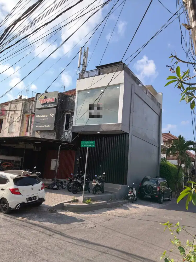 Di sewakan ruko area Denpasar Barat dekat Teuku umar bali siap pakai