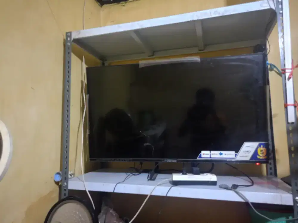 Tv android Polytron