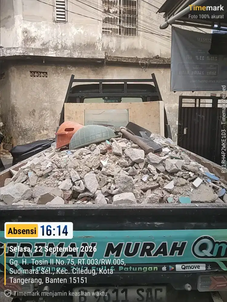 Jasa angkut/buang puing/sampah/barang bekas pindahan dll