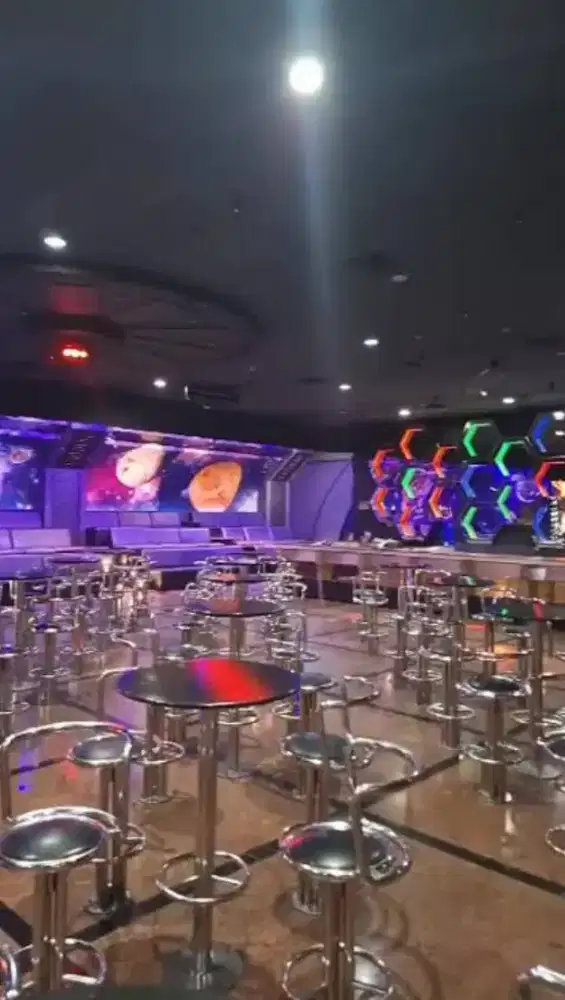 Lowongan kerja di bar dan spa
