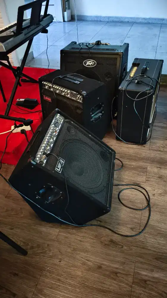 Speaker keyboard
