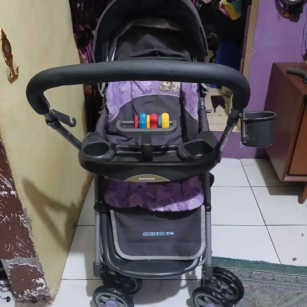 Stroler baby does dua arah masih bagus