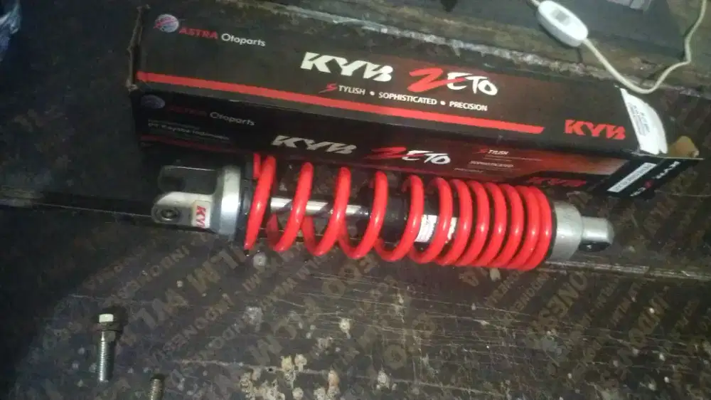 Shock kyb bekas