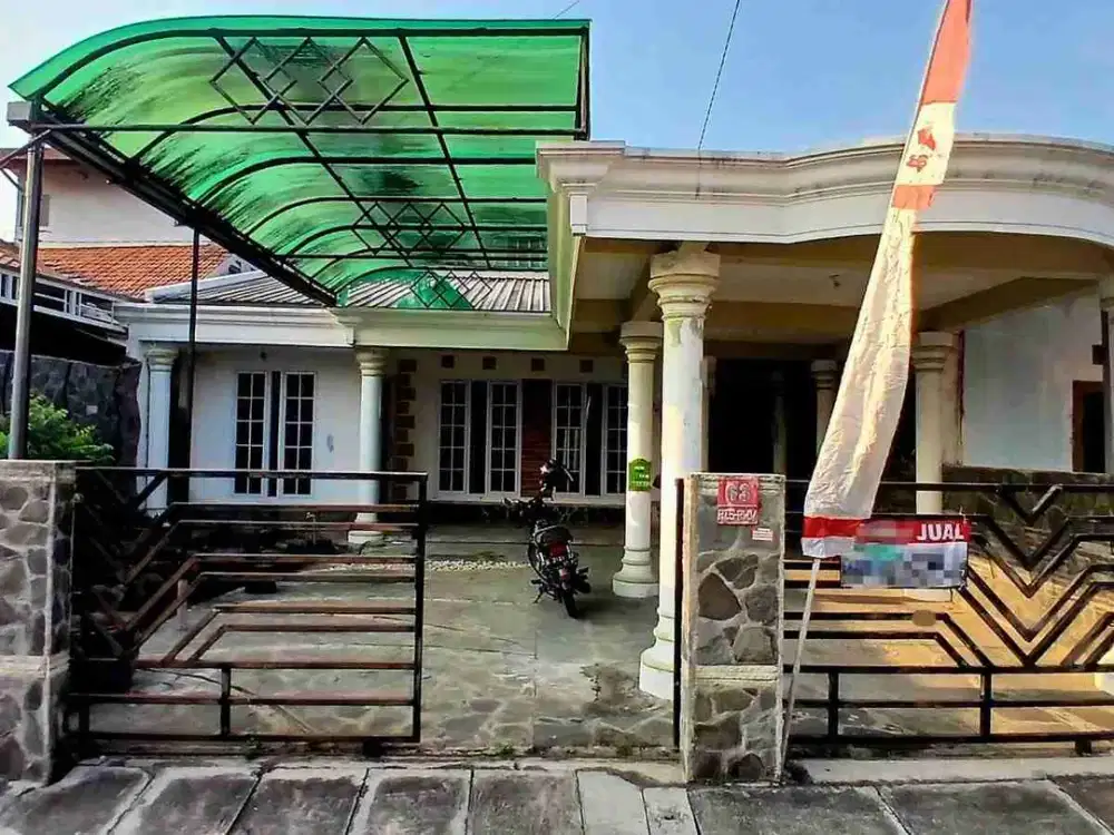DIJUAL RUMAH, TANAH LUAS DI JALAN ZEBRA PEDURUNGAN, SEMARANG KOTA