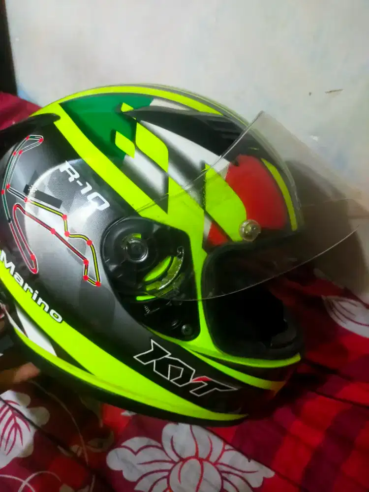 Helm kyt original size M