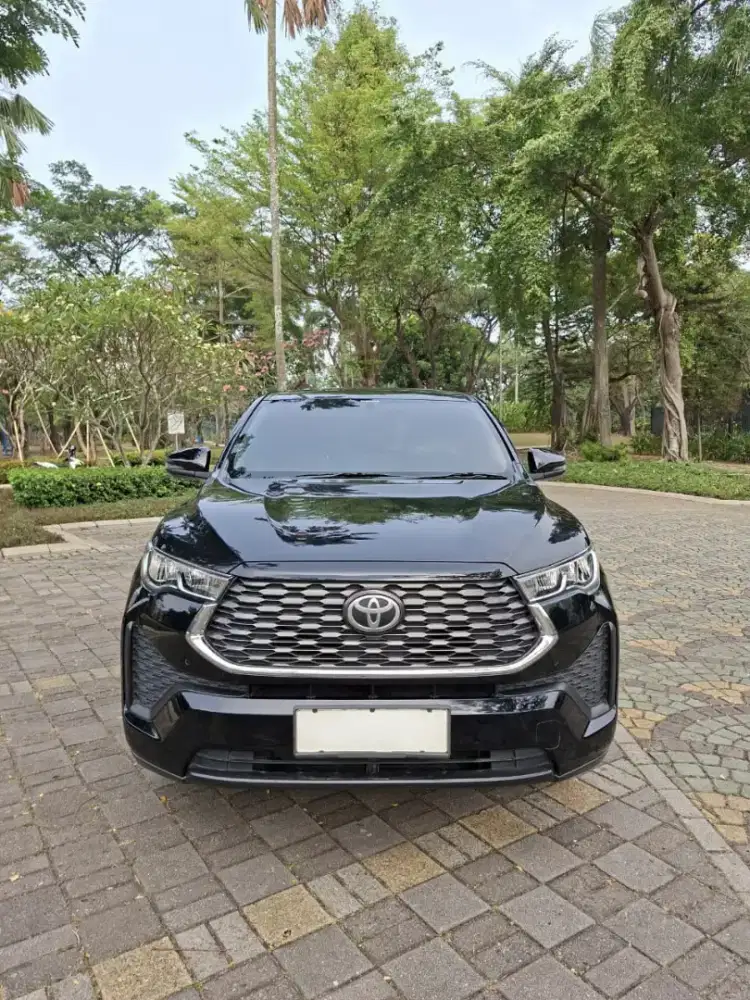 (Tdp2jt) Zenix V 2.0 CVT 2023 Hitam