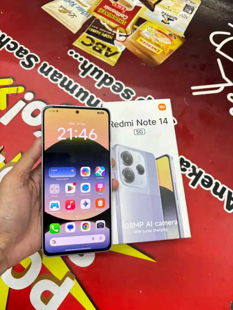 Redmi Note 14 5G purple