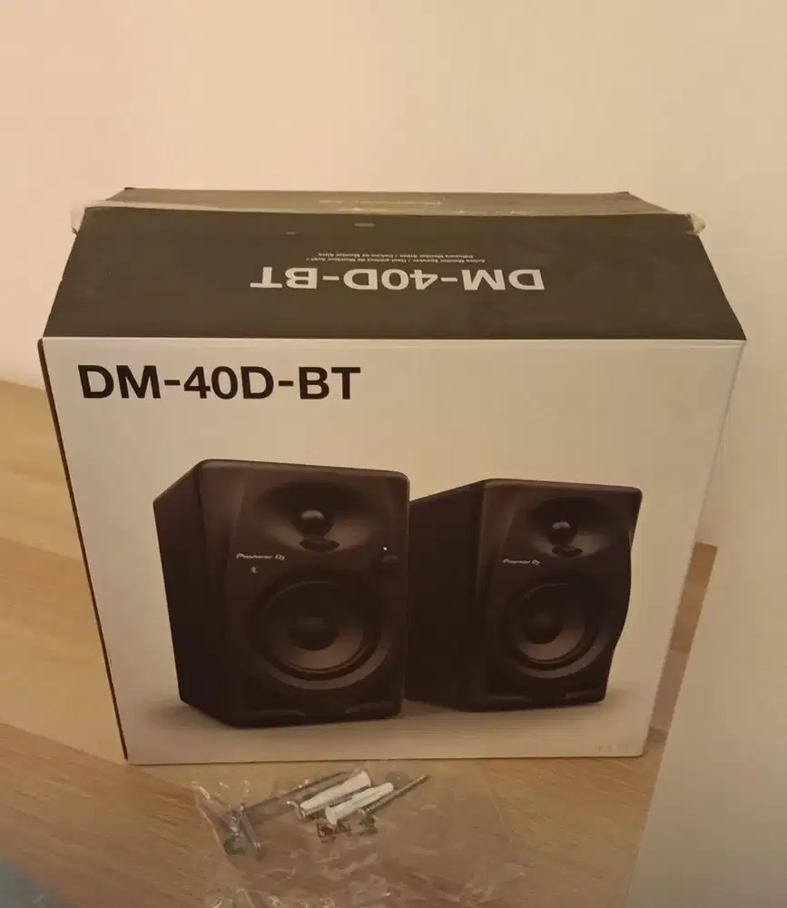 speaker pioneer dm 40 D bluetooth