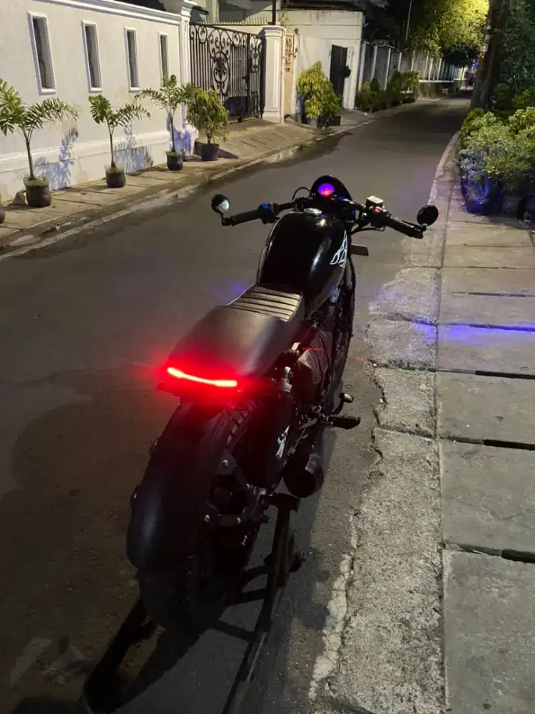 Caferacer basic mega pro