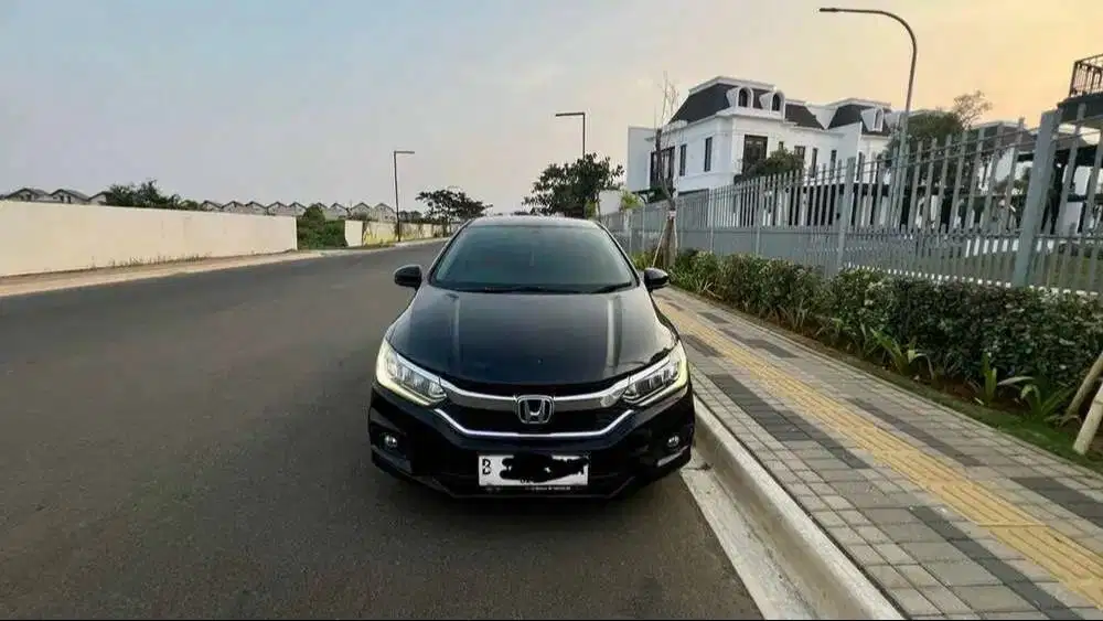 Honda City 1.5 E CVT Matic 2017 Bensin