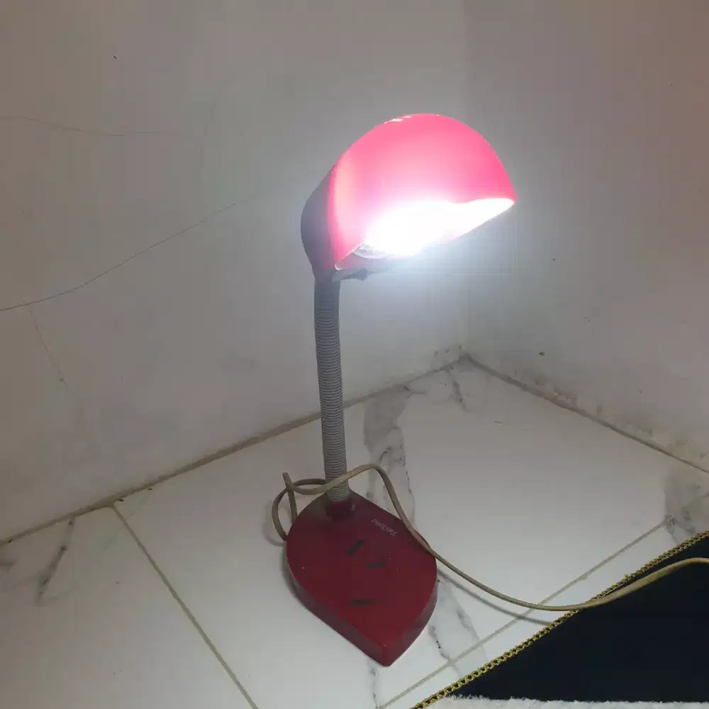 Lampu merah vintage (Philips)