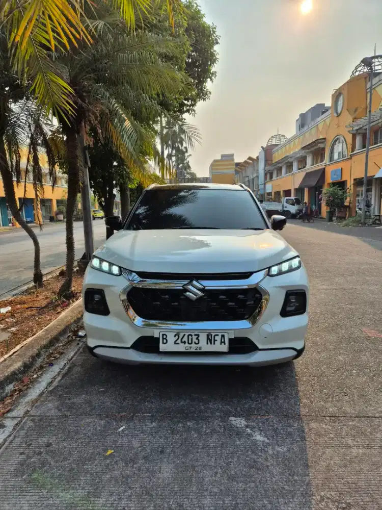 Murah Saja Suzuki GRAND VITARA GX HYBRID CVT AT 2023 PUTIH