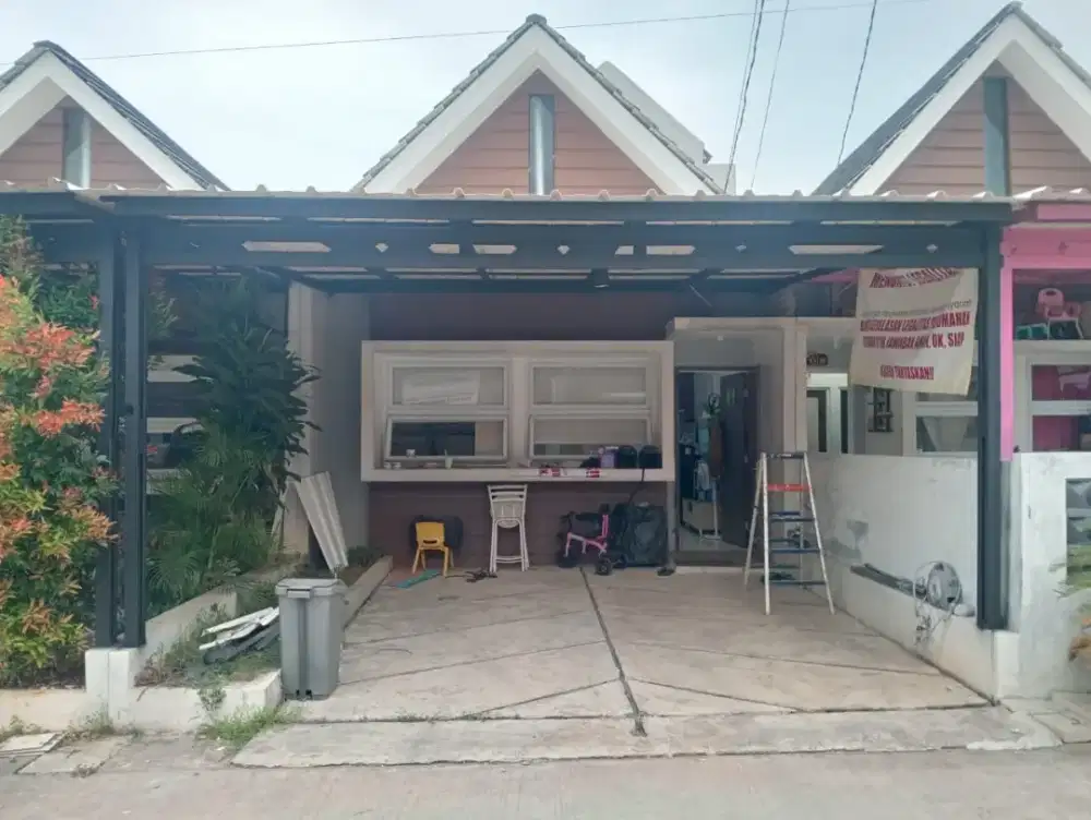 Kanopi alderon terpasang