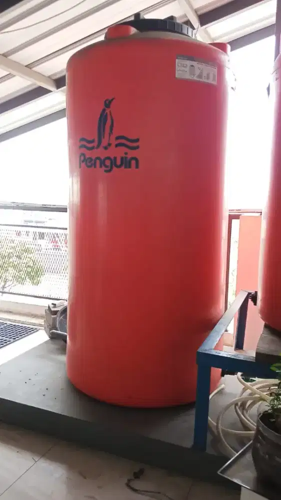 Toren penguin 800liter