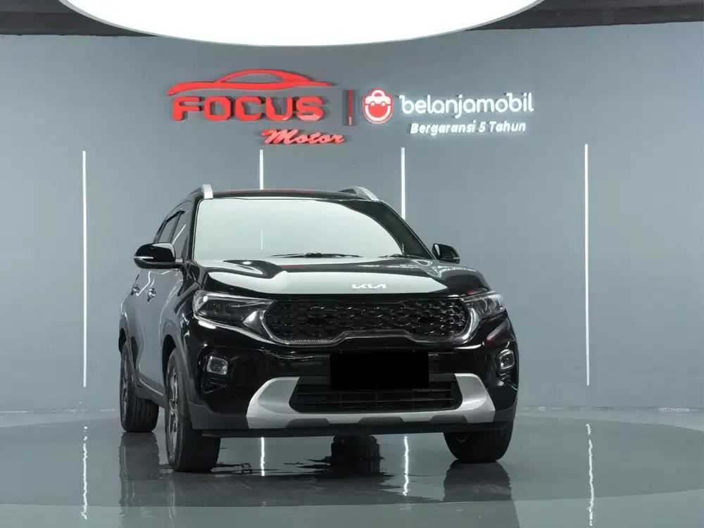 Km 29rb kia sonet premiere 2023 sunroof hitam pajak panjang