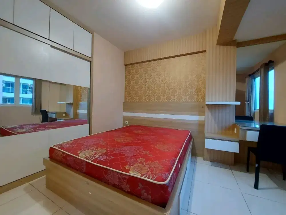Disewakan Apartemen Puncak Bukit Golf 2BR LT27 Full Furnish Dekat Pakuwon Mall Surabaya Barat
