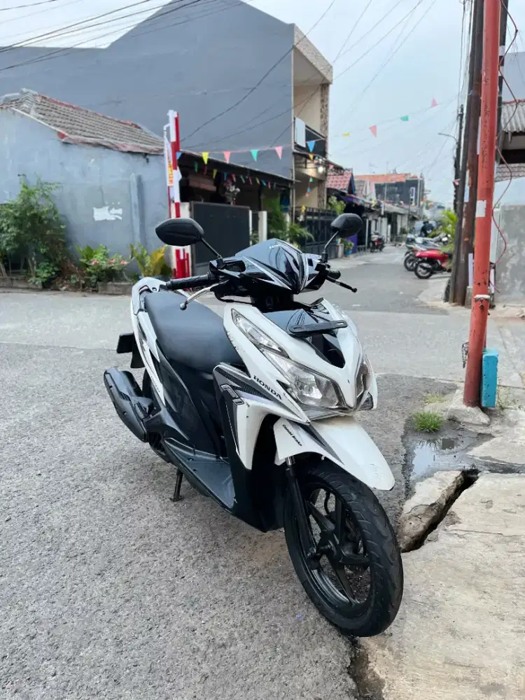 VARIO KZR 125 ISS 2013